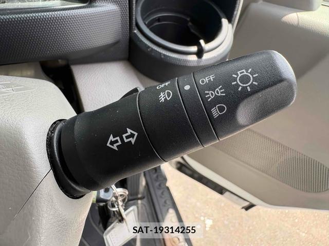 Nissan ATLAS 2013-10 8373149-13
