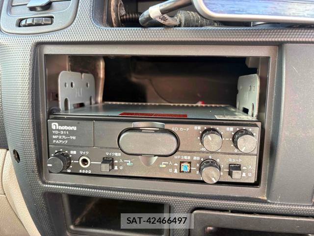 Nissan ATLAS 2013-07 8373150-15