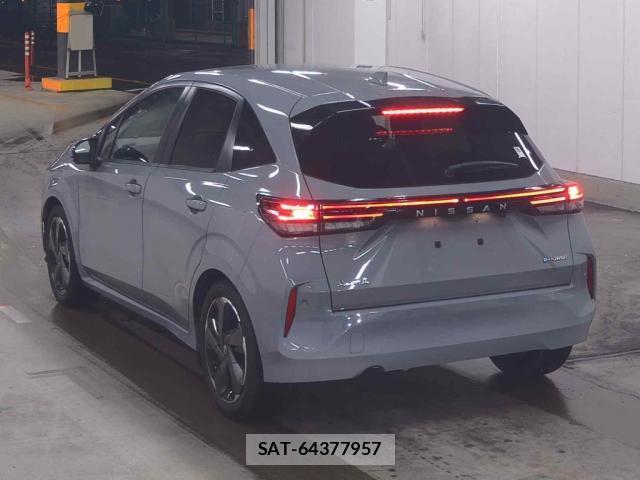 Nissan AURA 2021-10 8372876-1