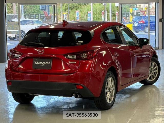 Mazda AXELA SPORT 2016-01 8372702-13