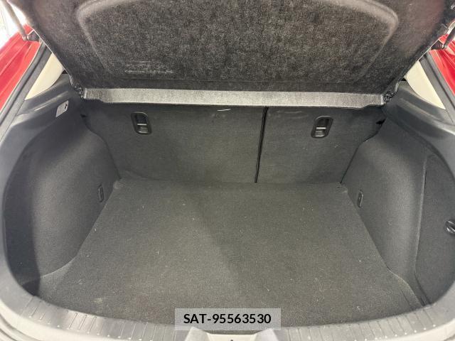 Mazda AXELA SPORT 2016-01 8372702-17