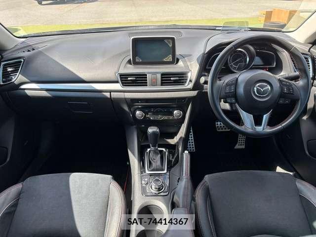 Mazda AXELA SPORT 2014-02 8373571-4