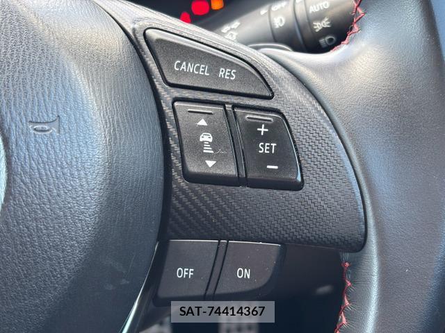 Mazda AXELA SPORT 2014-02 8373571-8