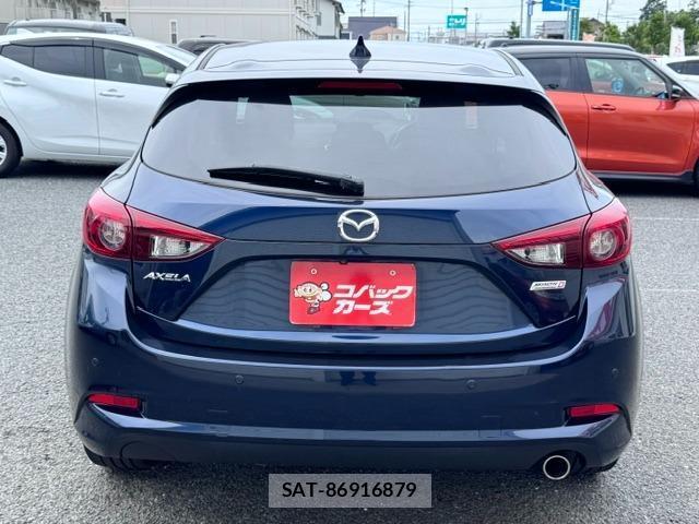Mazda AXELA SPORT 2017-01 8373929-6