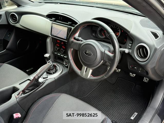 Subaru BRZ 2013-07 8373250-10