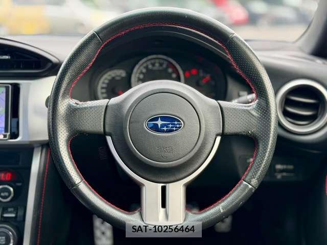 Subaru BRZ 2013-12 8373260-12