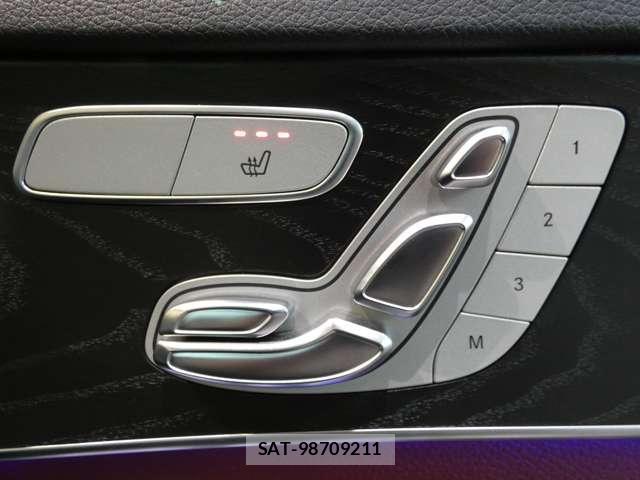 Mercedes Benz C-CLASS 2018-08 8373389-14