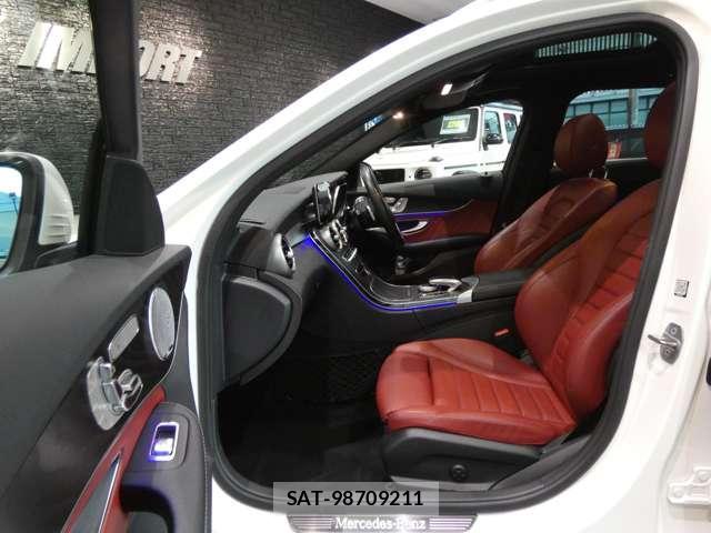 Mercedes Benz C-CLASS 2018-08 8373389-17