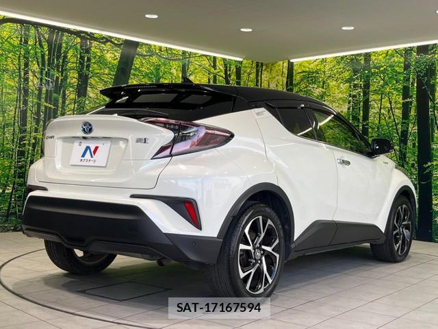 Toyota C-HR 2017-12 8372986-16