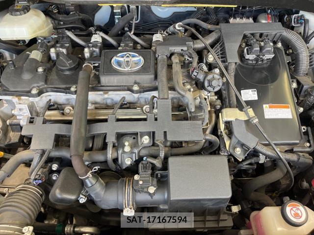 Toyota C-HR 2017-12 8372986-17