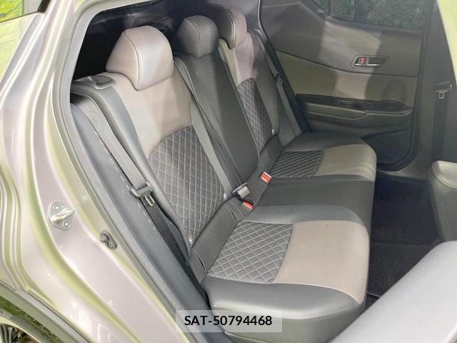 Toyota C-HR 2019-10 8373028-8