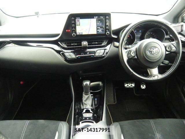 Toyota C-HR 2019-12 8373209-1
