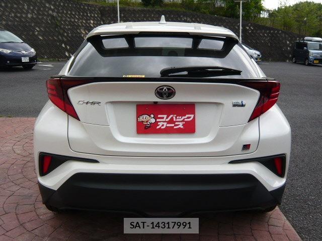 Toyota C-HR 2019-12 8373209-6