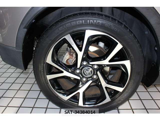Toyota C-HR 2017-03 8373773-12
