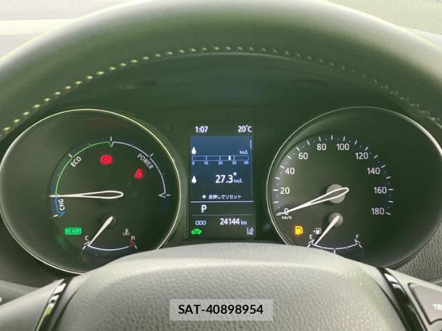 Toyota C-HR 2022-10 8374116-13