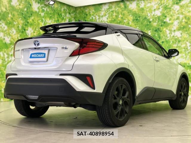 Toyota C-HR 2022-10 8374116-2