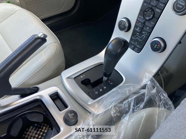 Volvo C30 2012-05 8372991-15
