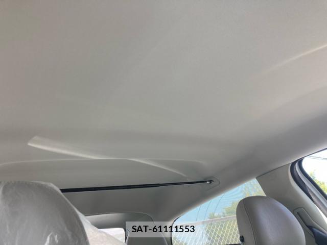 Volvo C30 2012-05 8372991-16