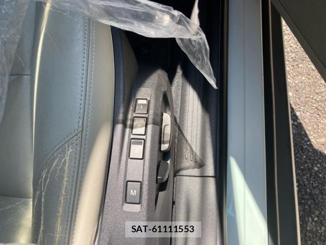 Volvo C30 2012-05 8372991-17