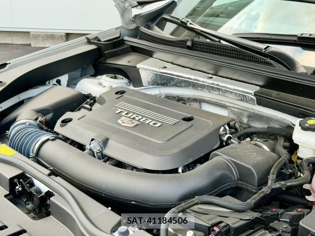 Cadillac XT4 2025-02 8373946-18