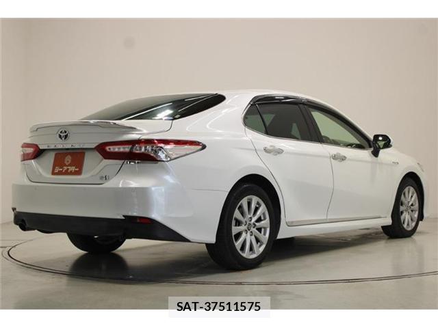 Toyota CAMRY 2017-07 8372504-11