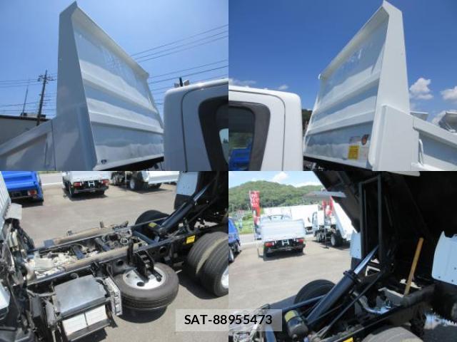 MITSUBISHI FUSO CANTER 2015-06 8372474-3