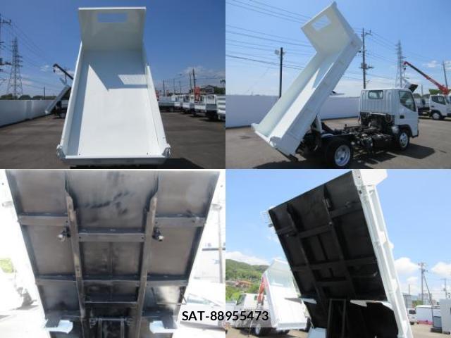 MITSUBISHI FUSO CANTER 2015-06 8372474-4