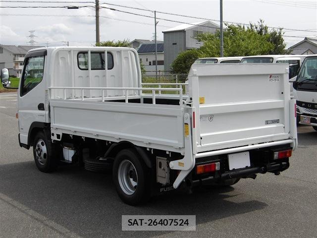 MITSUBISHI FUSO CANTER 2020-01 8372722-1