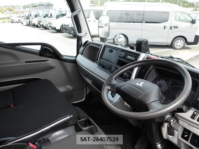 MITSUBISHI FUSO CANTER 2020-01 8372722-11