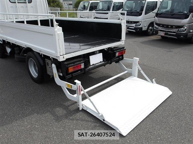 MITSUBISHI FUSO CANTER 2020-01 8372722-19
