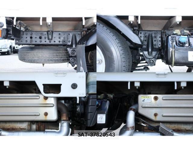 MITSUBISHI FUSO CANTER 2015-10 8373177-16