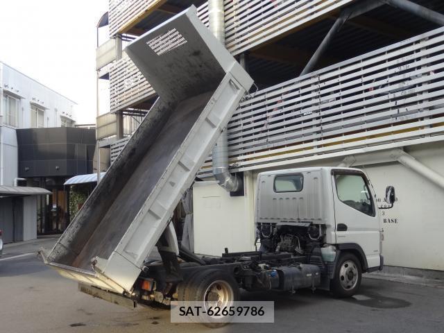 MITSUBISHI FUSO CANTER 2013-07 8373372-0