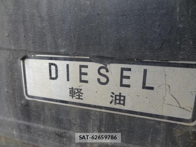 MITSUBISHI FUSO CANTER 2013-07 8373372-8