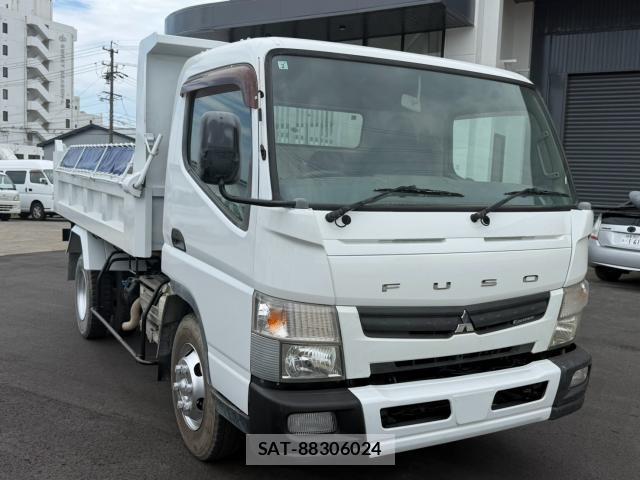 MITSUBISHI FUSO CANTER 2015-12 8373601-0