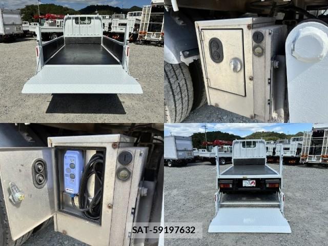MITSUBISHI FUSO CANTER 2015-07 8373894-6