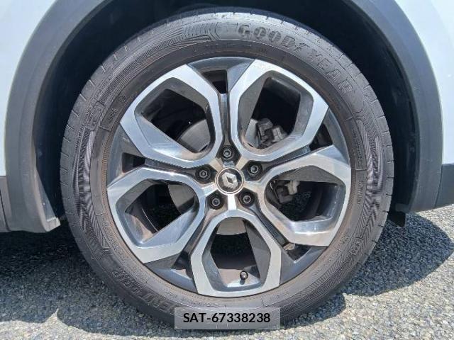 Renault CAPTUR 2023-12 8372497-19