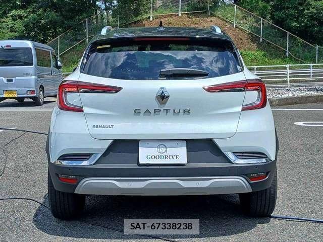 Renault CAPTUR 2023-12 8372497-5
