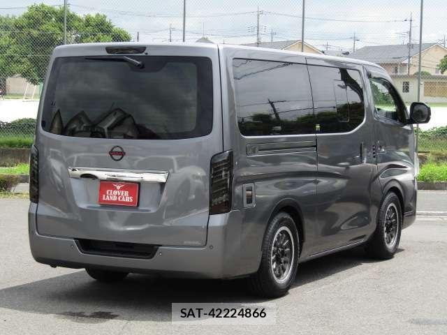 Nissan CARAVAN BUS 2023-01 8374054-1