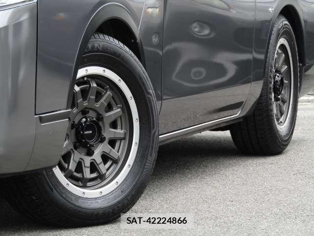 Nissan CARAVAN BUS 2023-01 8374054-11