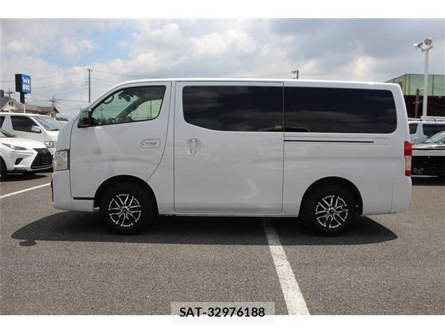 Nissan Caravan 2025-03 8373520-7