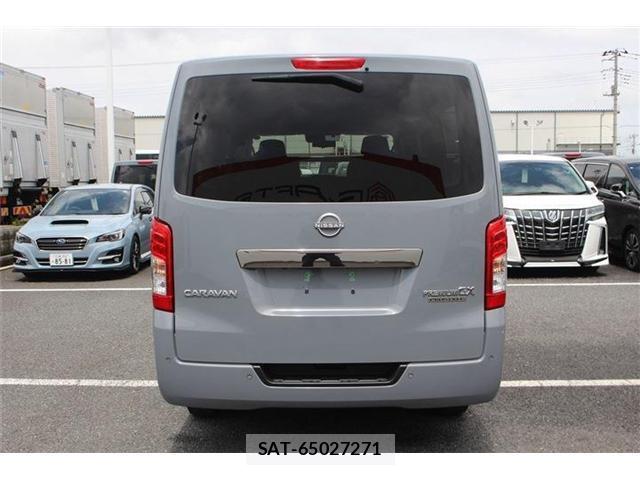 Nissan Caravan 2022-07 8373528-12