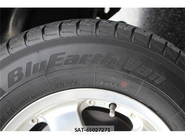 Nissan Caravan 2022-07 8373528-19