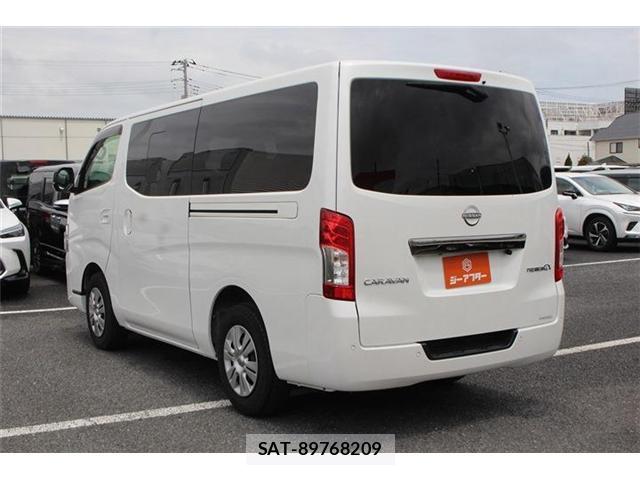 Nissan Caravan 2021-12 8373532-10