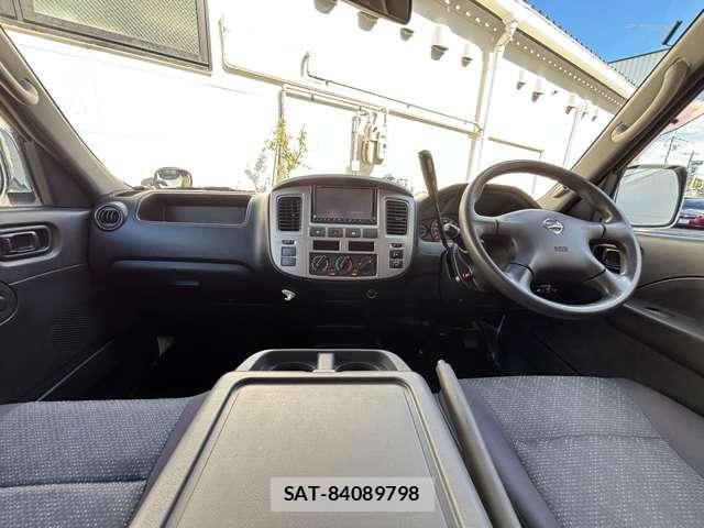 Nissan Caravan 2008-09 8374030-4