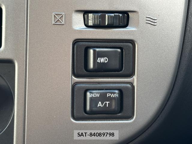 Nissan Caravan 2008-09 8374030-6