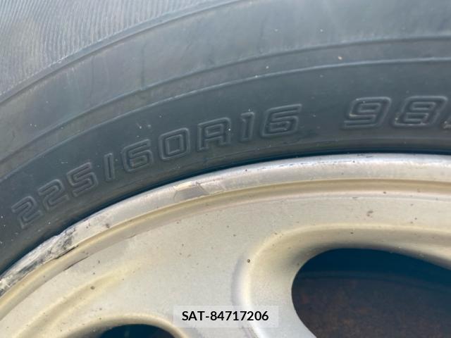 Toyota CELSIOR 2002-03 8372779-9