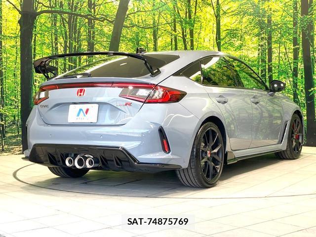 Honda CIVIC 2026-07 8372554-16