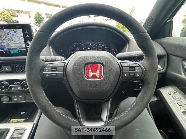Honda CIVIC 2026-04 8372709-12