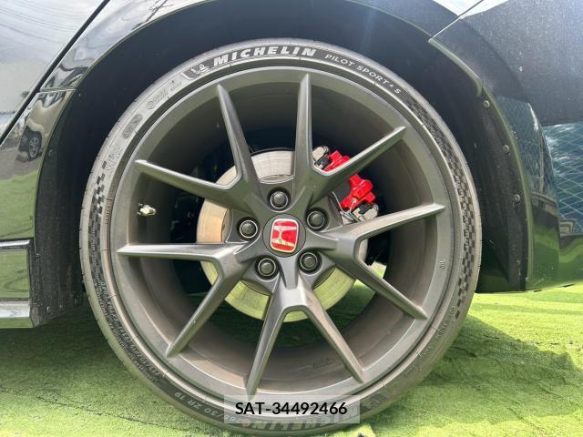 Honda CIVIC 2026-04 8372709-13