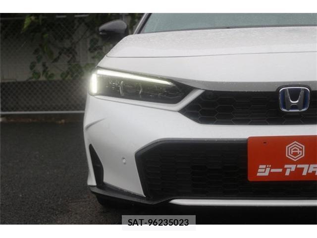 Honda CIVIC 2024-11 8373538-16